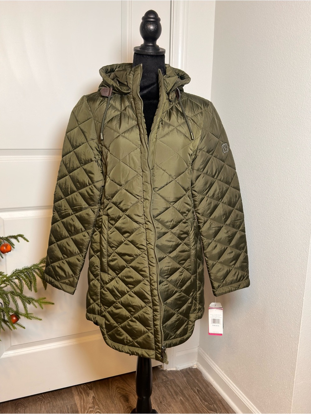 Vince Camuto Quilted Hooded Winter Coat - Olive Green / BNWT